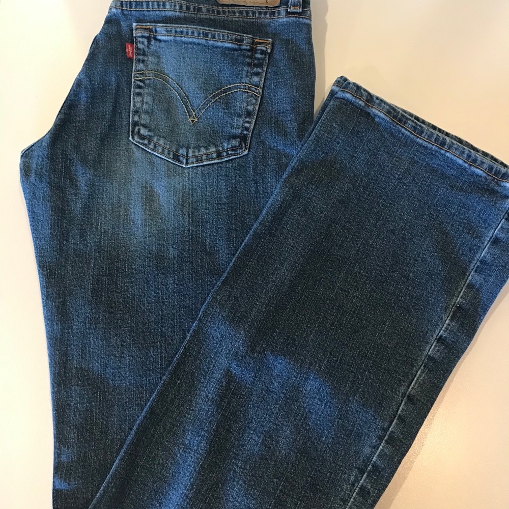 Vintage Levi’s 518 boot cut jeans